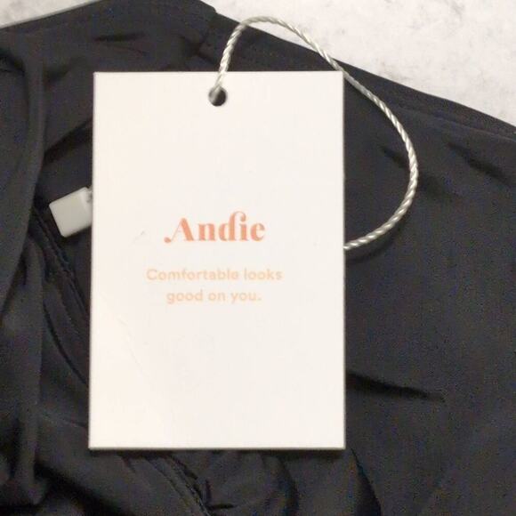 NWT Andie Lanikai Black V-Neck Spaghetti Straps One Piece Swimsuit Medium Tall - Picture 8 of 9